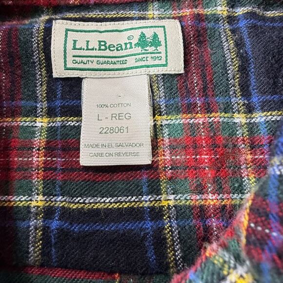 LL Bean Scotch Plaid Flannel Button Down Shirt Mens L Red Black Tartan Cabincore - Picture 3 of 8